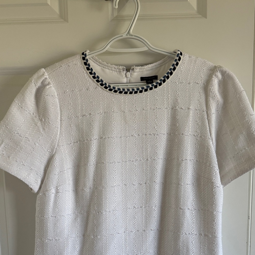 Ann Taylor White Tweed Pocket Shift Dress with Navy Trim - Picture 4 of 8